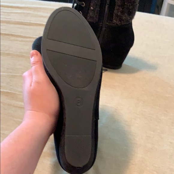 Black wedged heel ankle boots! - Picture 5 of 5